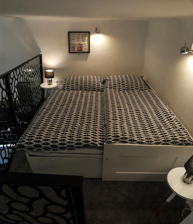 Downtown Deluxe Apartment Eger Rum bild